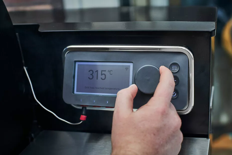 Pelletsgrill Smoke Fire EX4 GBS Weber - Lengde 109 Cm, Svart 3 Pelletsgrill Smoke Fire EX4 GBS Weber - Lengde 109 Cm, Svart - Bilde 3